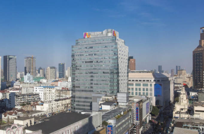 恒基名人商業大廈