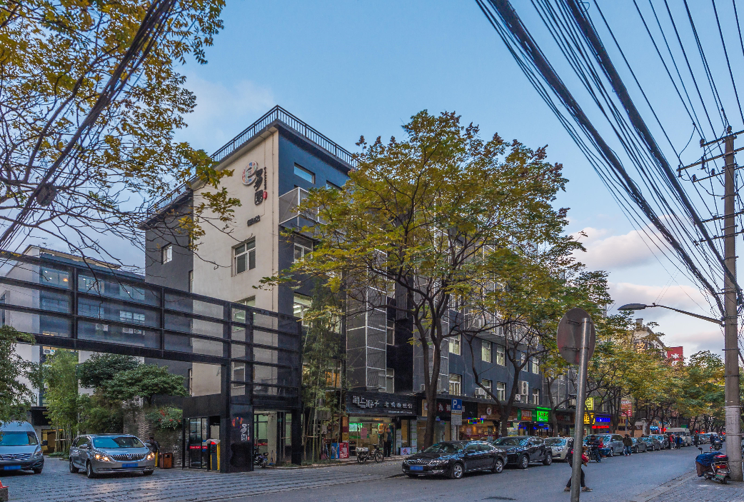 上海昭化德必易園，共享商務(wù)新生態(tài)出租招租熱線開啟未來(lái)之旅！