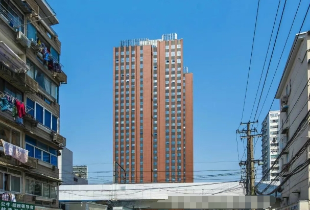 上海普陀區鎮坪路寫字樓招商好機會，3-4元租金等你來挑選！
